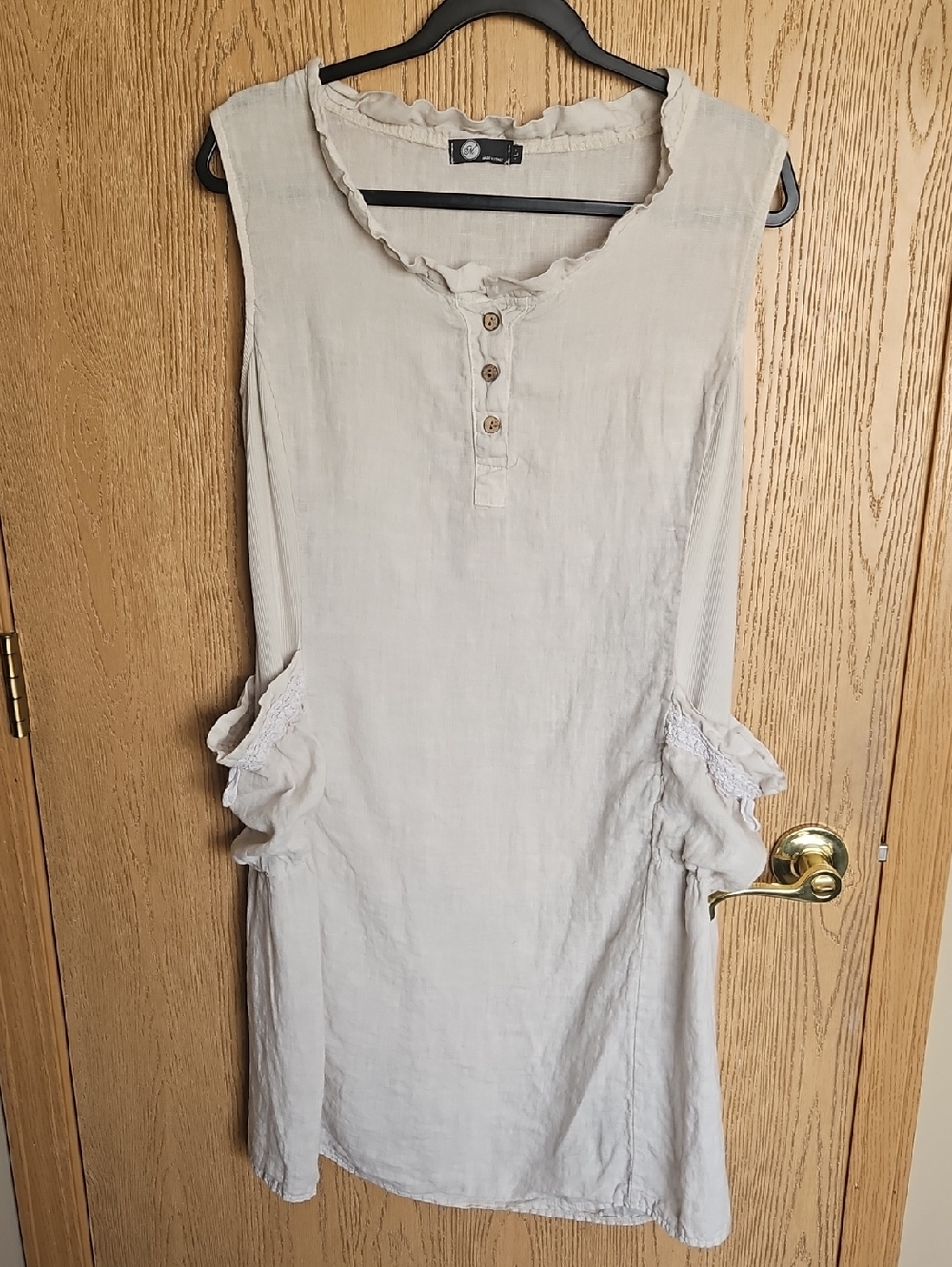 M Made In Italy Light Beige Sleeveless Linen Dress with Lace Placket